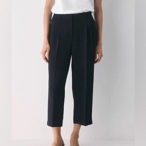 Aritzia Effortless Pant Cropped Size 10
